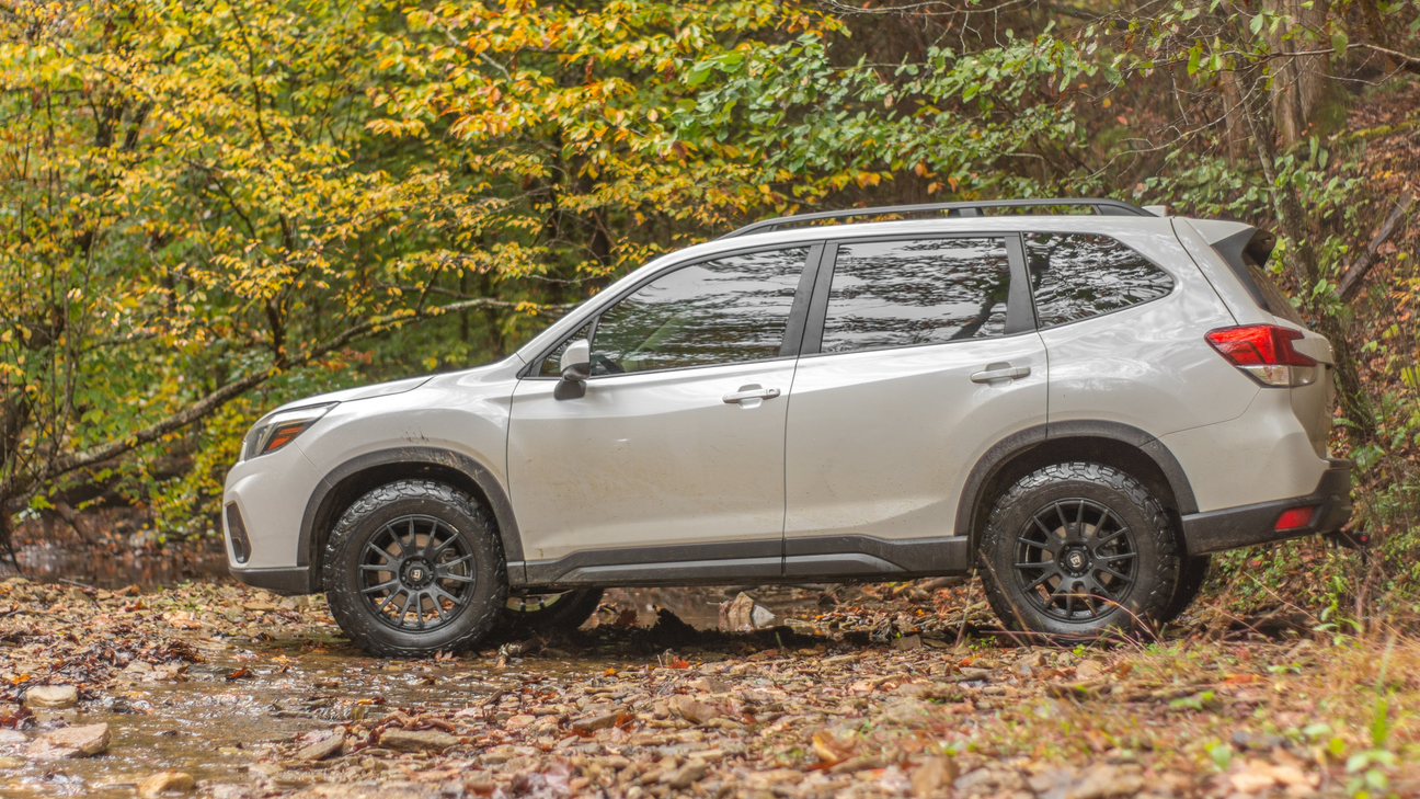 Adventure Subaru forester, off-roading lift kits skid plates