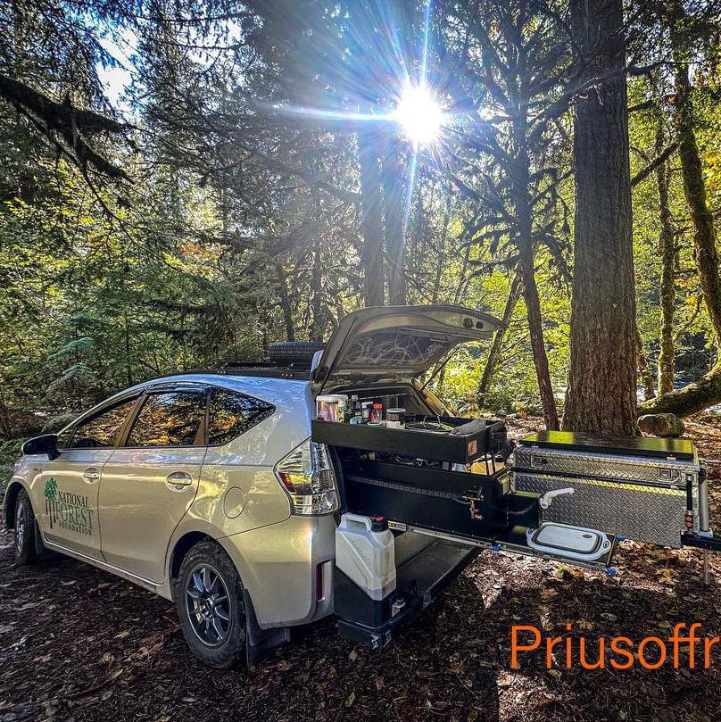 2012-2017 Toyota Prius V 1.5" HD Lift