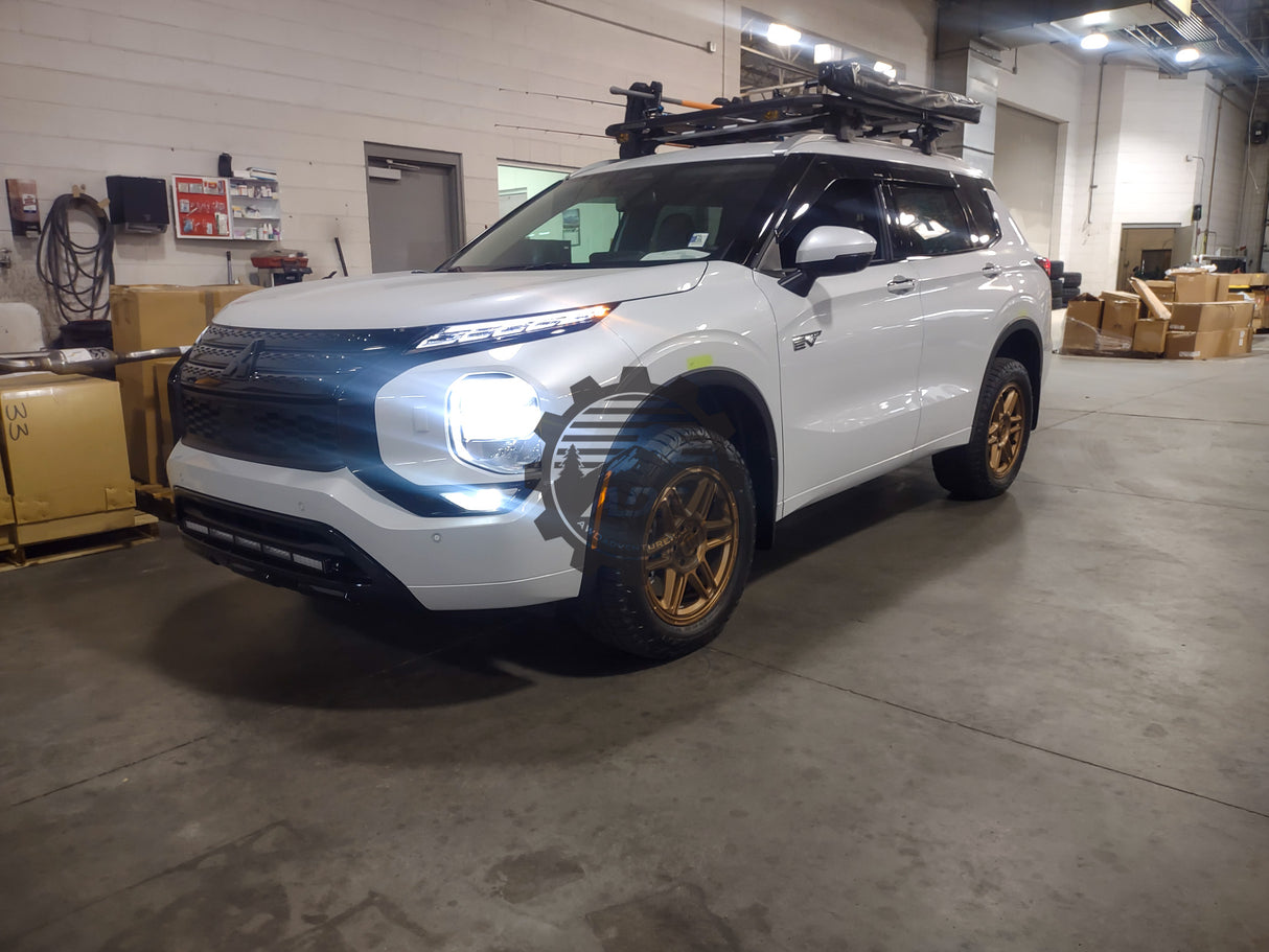 2021-2024 Mitsubishi Outlander 1.5" Lift Kit