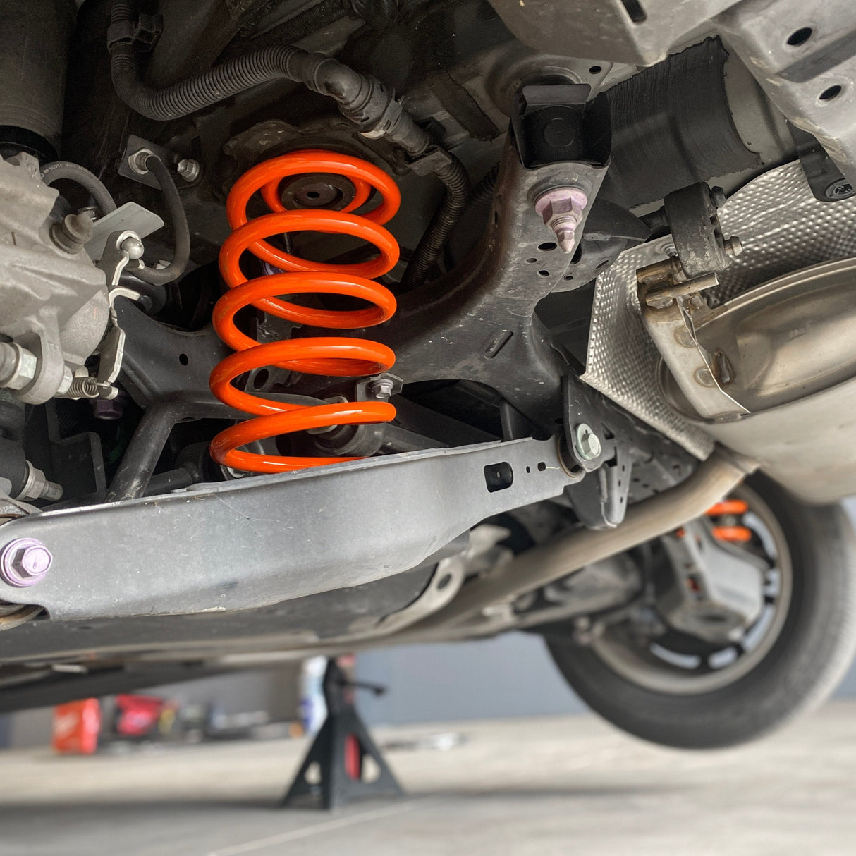 2016-2022 Toyota Prius HD Rear Lift Springs