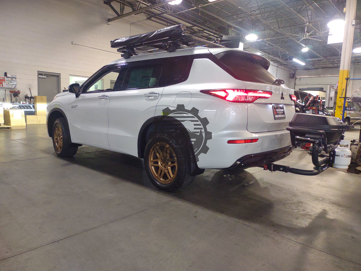 2021-2024 Mitsubishi Outlander 1.5" Lift Kit