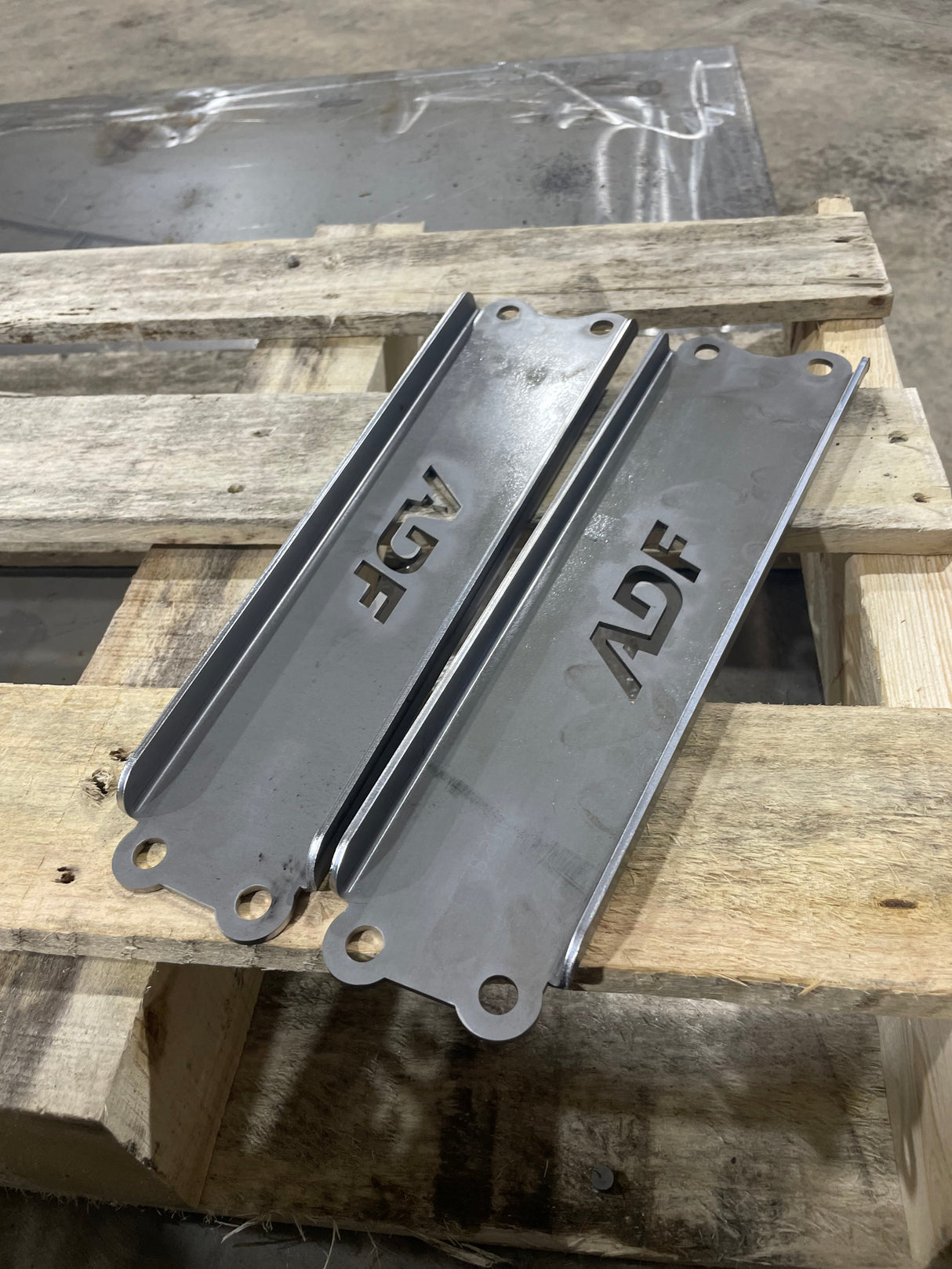 SG Subaru Forester Front Fender Braces