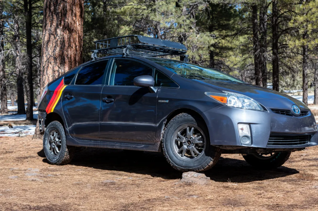 How to Install a Lift Kit on Toyota Prius: Easy Step-by-Step Guide